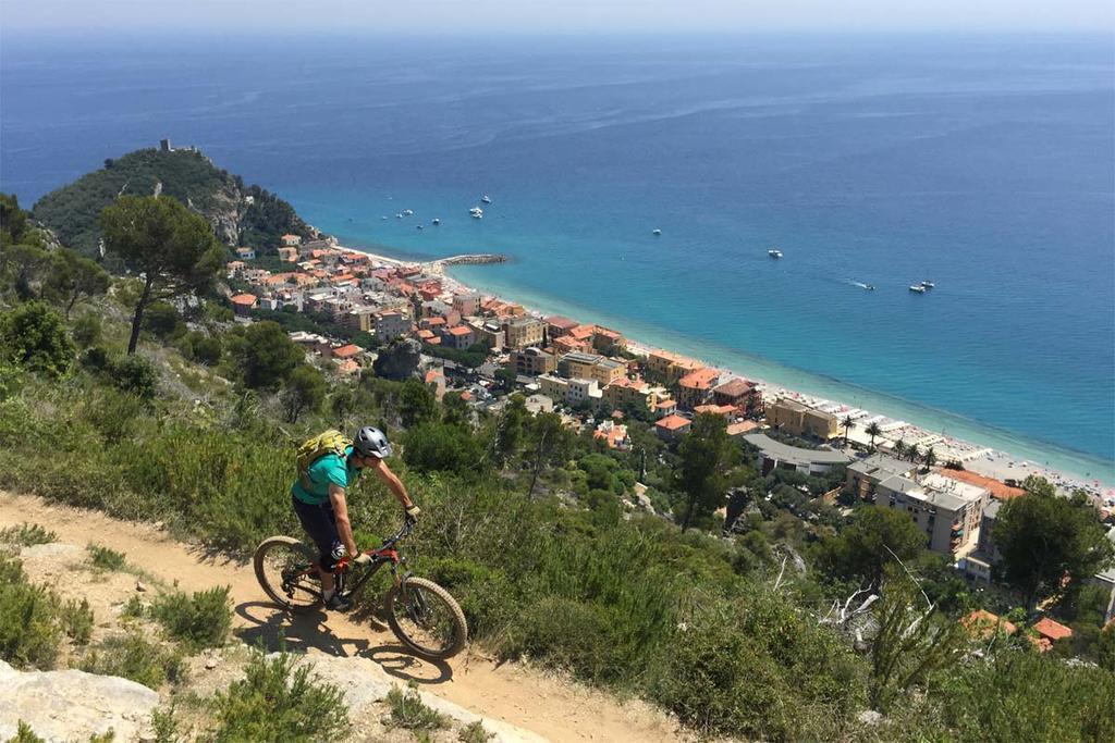 Le 3B - Finalpia Διαμέρισμα Finale Ligure Εξωτερικό φωτογραφία